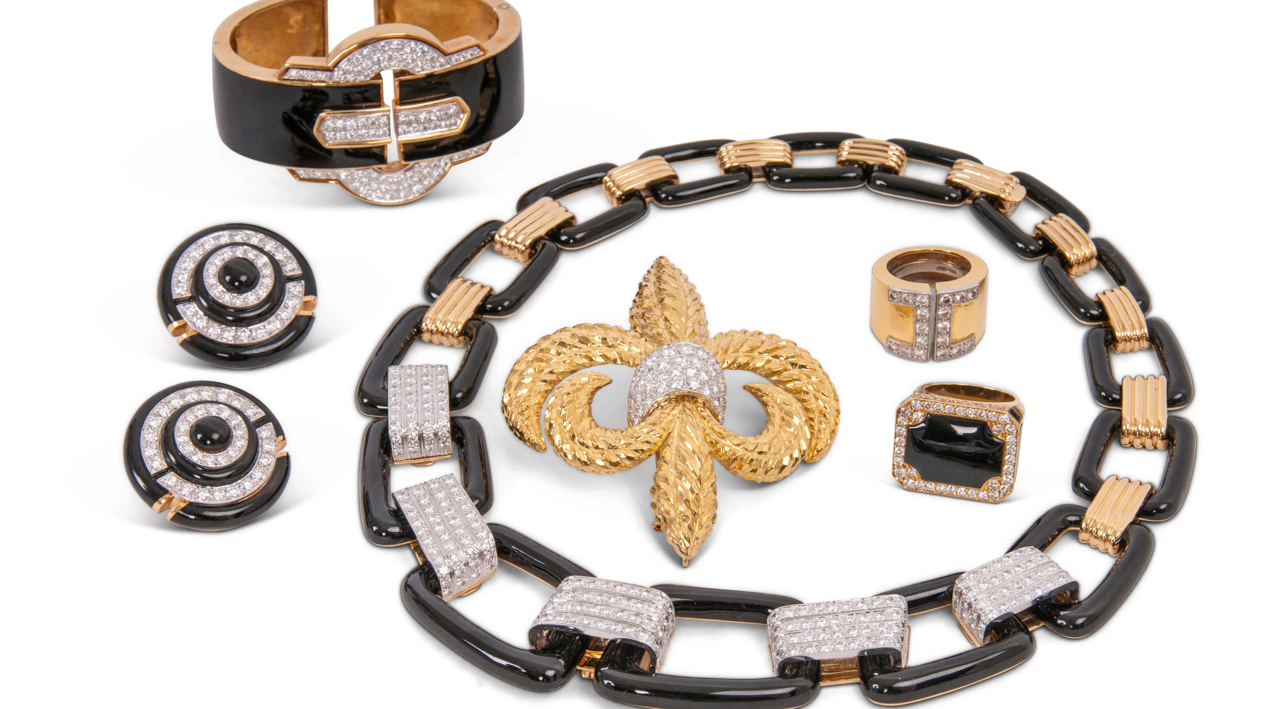 Is Vintage Signed Jewelry Valuable? - The Back Vault