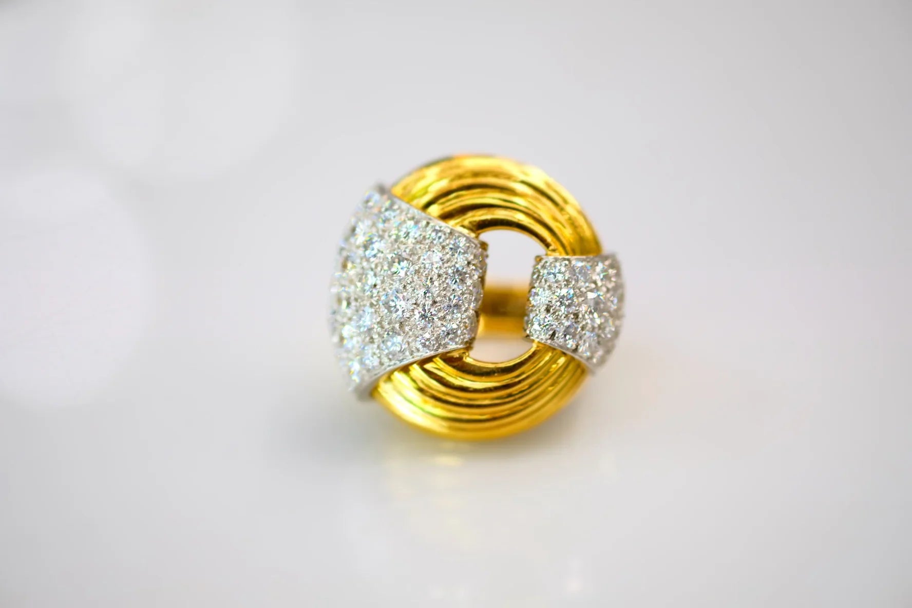 David Webb Platinum & 18K Yellow Gold Cocktail Diamond Fluted Ring - The Back Vault