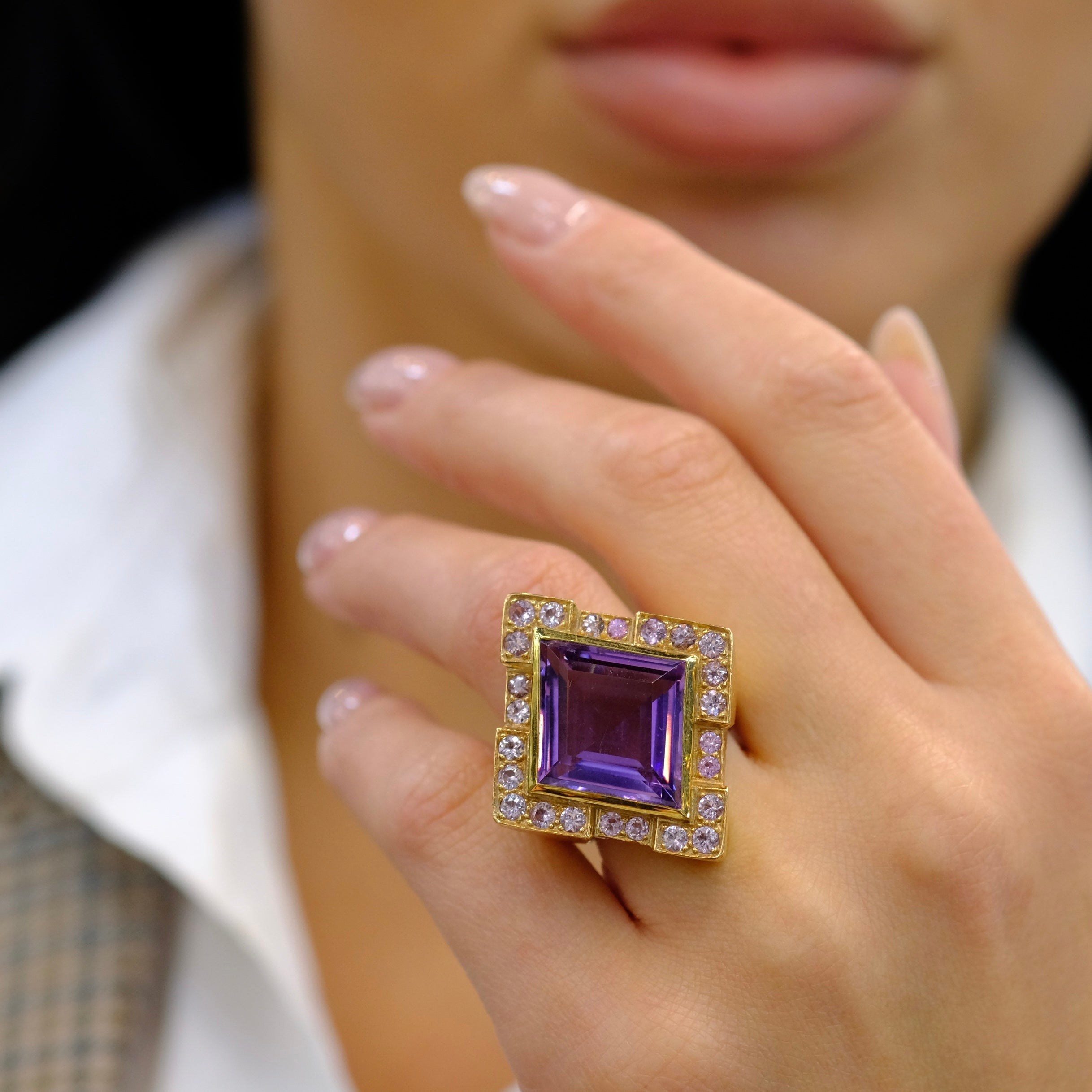 David Webb 18K Yellow Gold Purple Amethyst Rhombus Ring