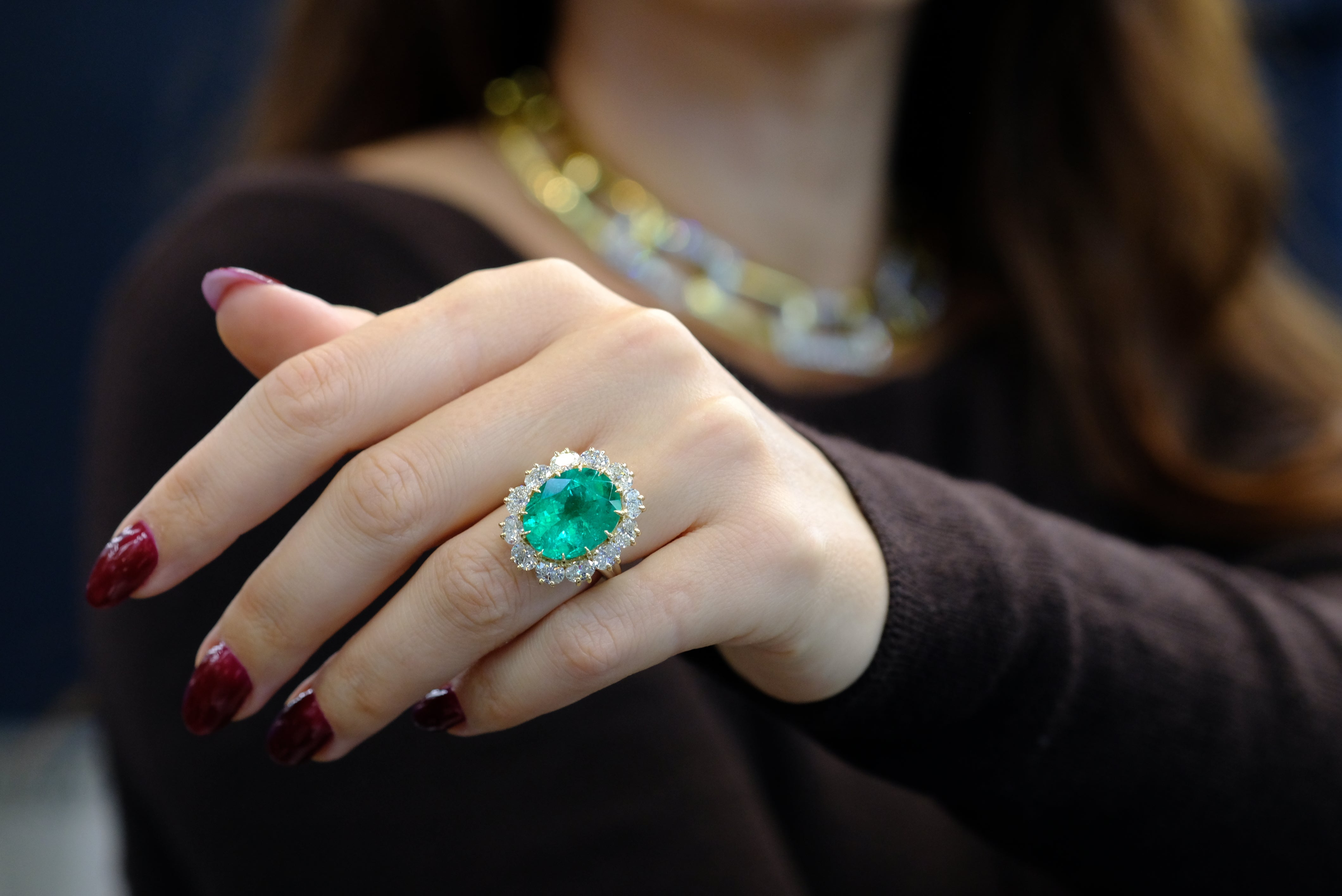 12 carat Oval Green Emerald And Diamond Halo Cocktail Ring
