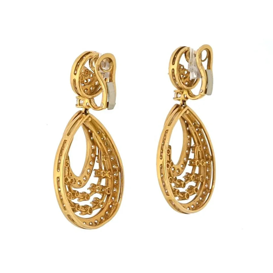 Hanging 18K Yellow Gold 13 carat Chandelier Diamond Earrings - The Back Vault