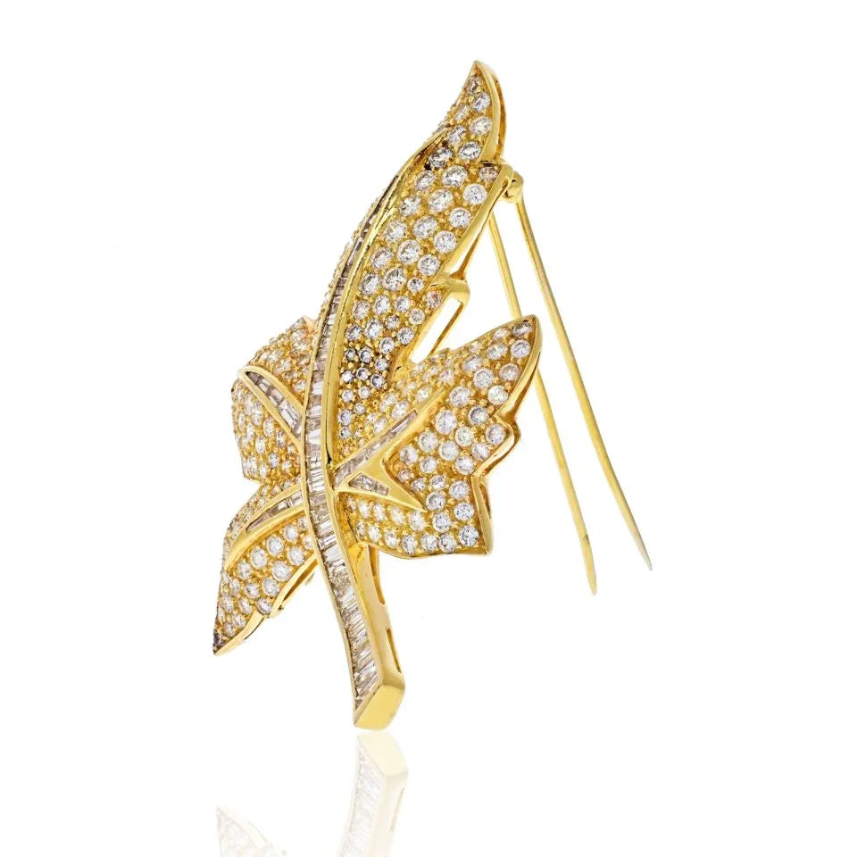 18K Yellow Gold Round And Baguette Diamond Maple Leaf Brooch - The Back Vault