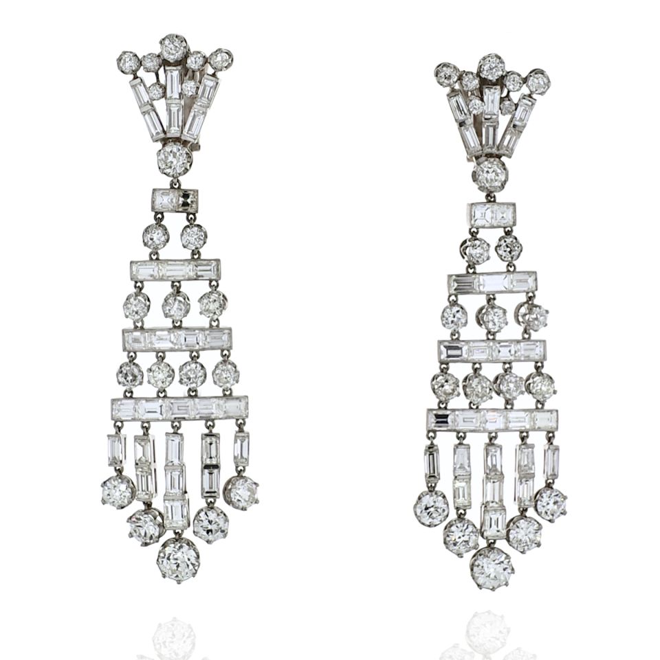 Platinum 26.50 carat Chandelier Hanging Old Cut Diamond Earrings
