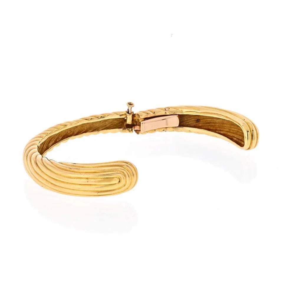 Van Cleef & Arpels Vintage 18K Yellow Gold High Polished Ribbed Cuff Bracelet - The Back Vault