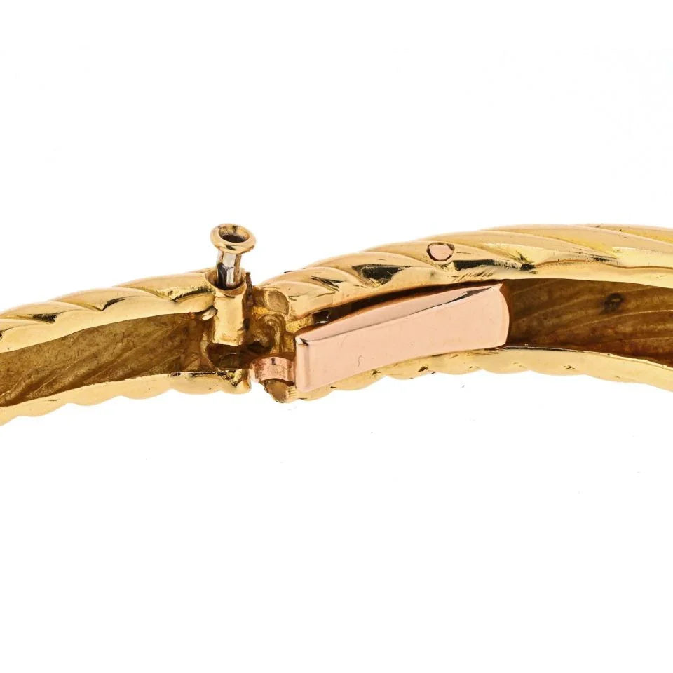 Van Cleef & Arpels Vintage 18K Yellow Gold High Polished Ribbed Cuff Bracelet - The Back Vault