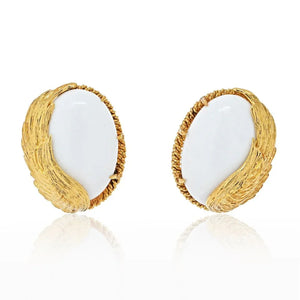 David Webb 18K Yellow Gold Cabochon Coral Oval Clip On Earrings
