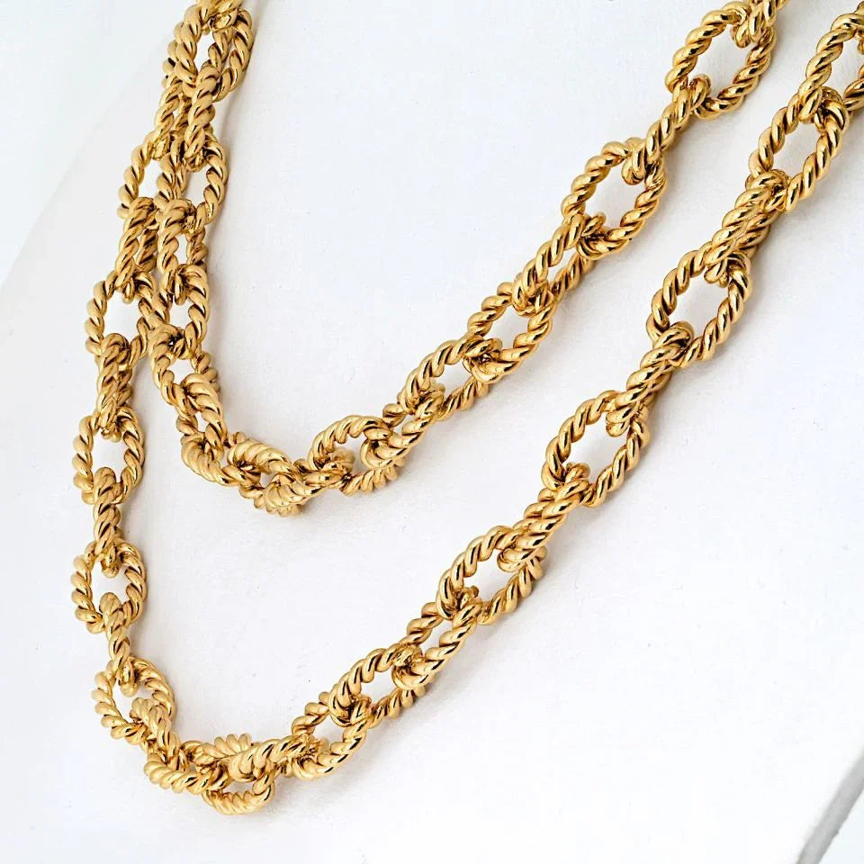 Van Cleef & Arpels 14K Yellow Gold 1960's 34 inches Necklace - The Back Vault
