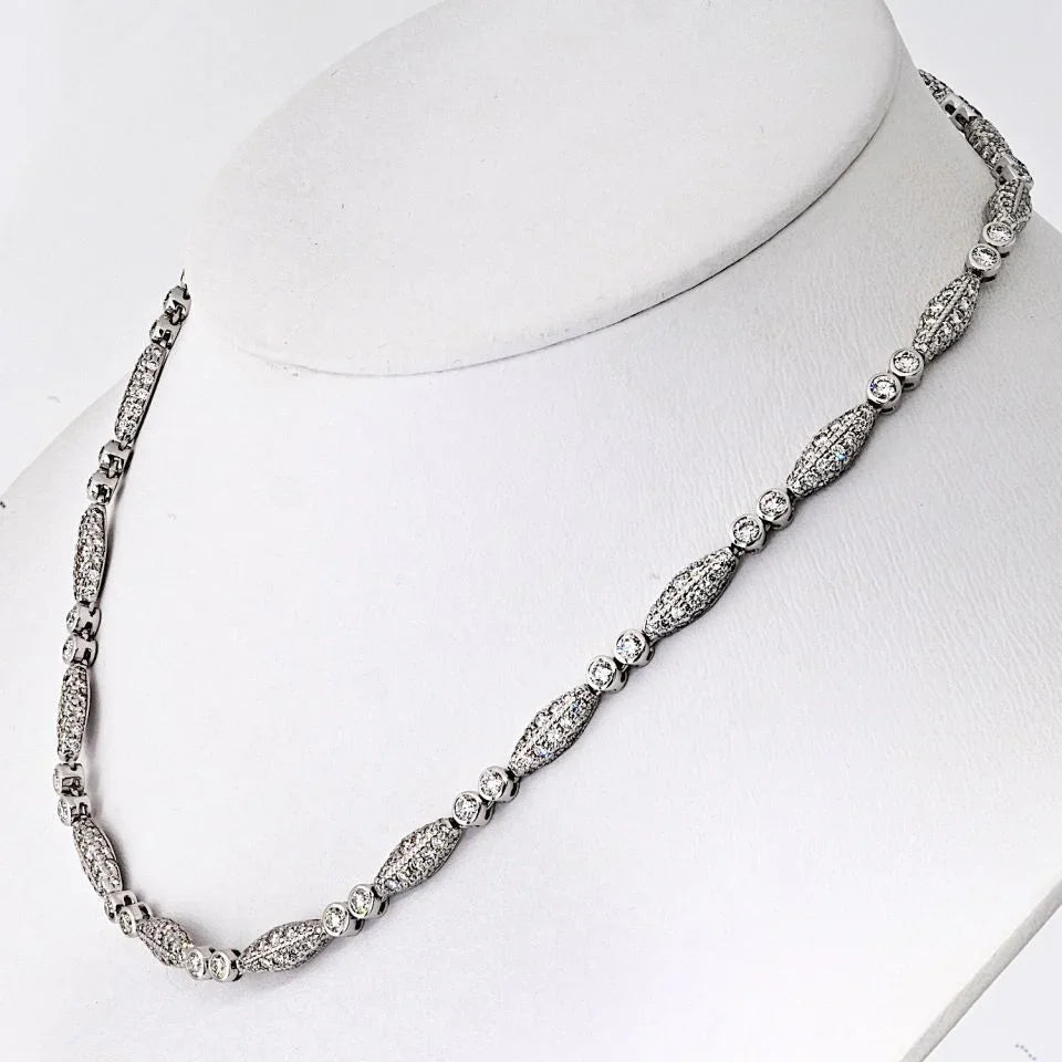 Graff 18K White Gold 15.75cttw Diamond Necklace - The Back Vault