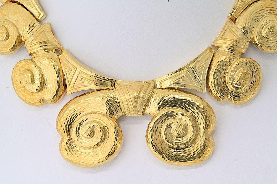 David Webb Platinum & 18K Yellow Gold Hammered Clouf Collar Necklace - The Back Vault