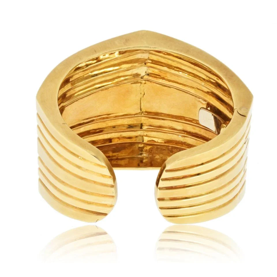 18K Yellow Gold Geometric Hinged Cuff Bangle Bracelet - The Back Vault