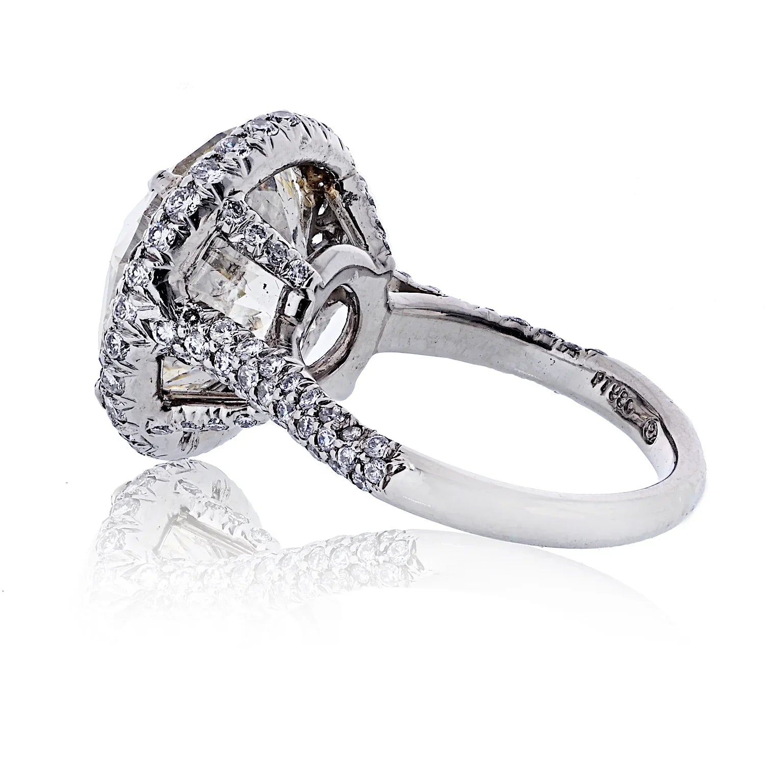 9 carat Round Diamond Halo Engagement Ring - The Back Vault