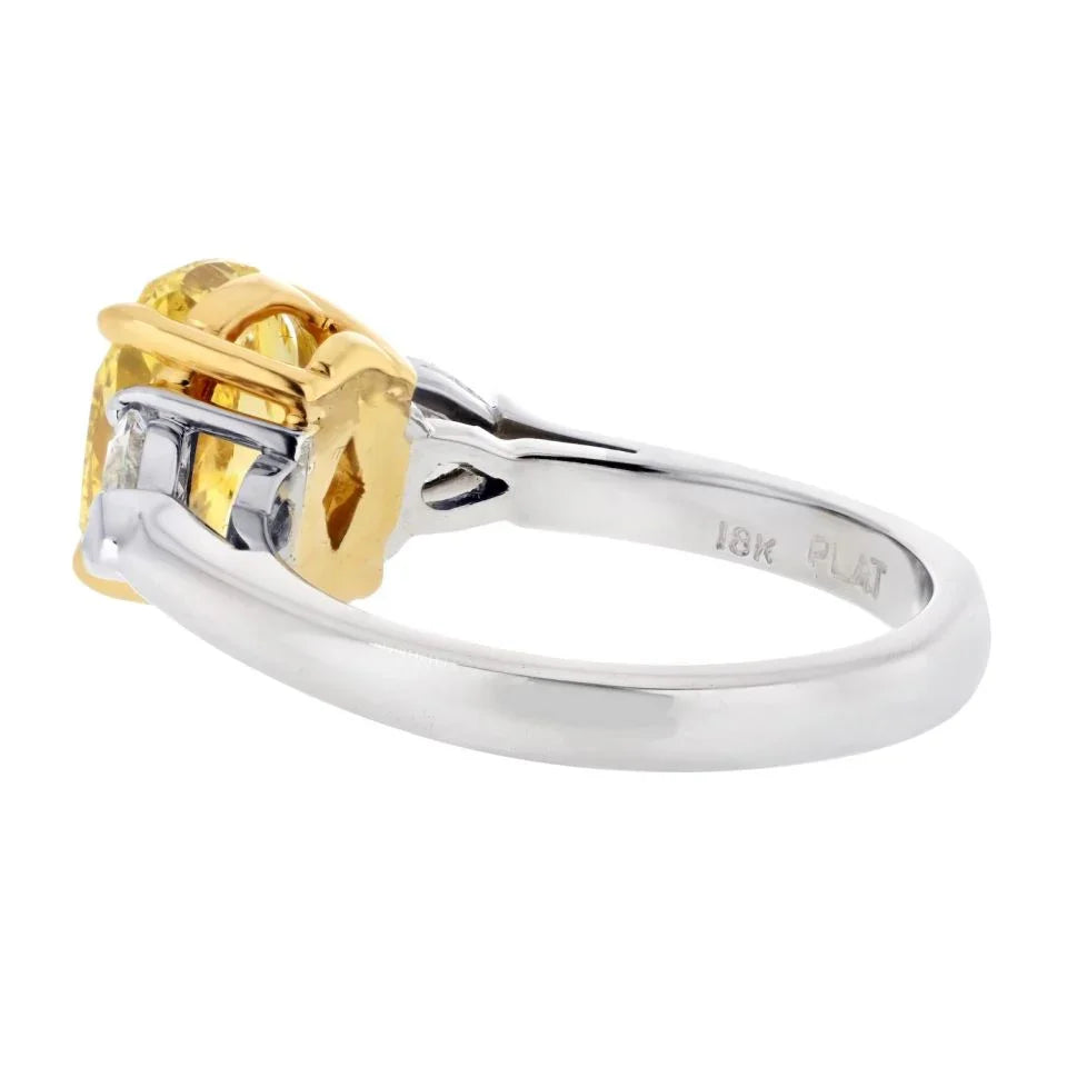 2 carat Oval Diamond GIA 2.53ct Fancy Vivid Yellow Oval Cut Three Stone Ring - The Back Vault