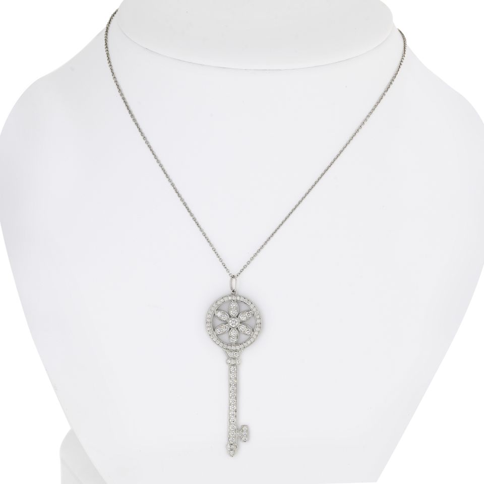 Tiffany & Co. Pendant Filigree Heart Key Lock Necklace 18k Yellow