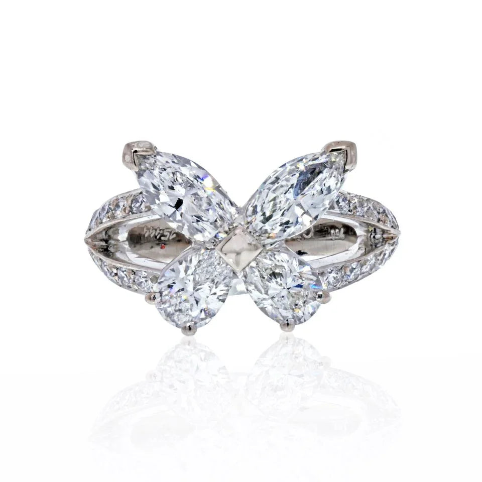 Graff 18K White Gold Classic Diamond Butterfly Ring - The Back Vault