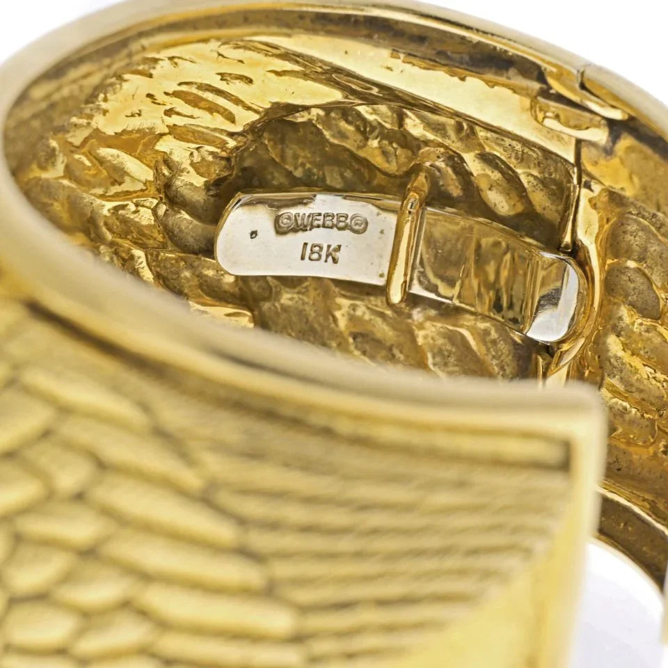 David Webb 18K Yellow Gold Twin Eagle Cuff Bracelet - The Back Vault