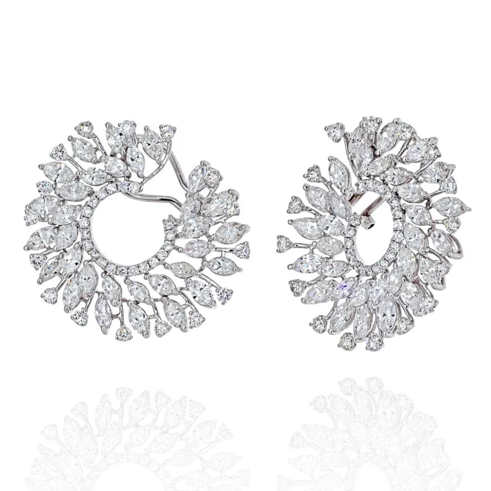 18K White Gold 13 Carats Round Diamond Openwork Hoop Earrings - The Back Vault