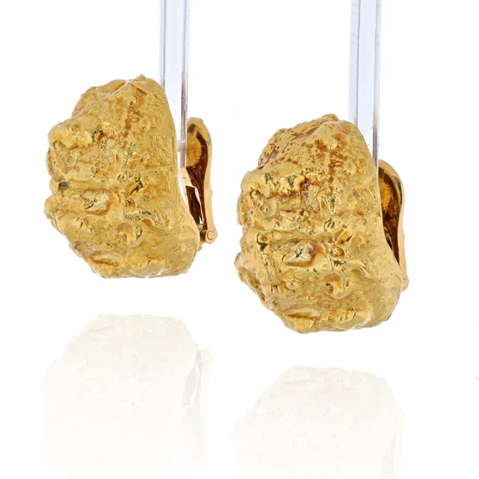 David Webb 18K Yellow Gold Dome Nugget Clip On Earrings - The Back Vault