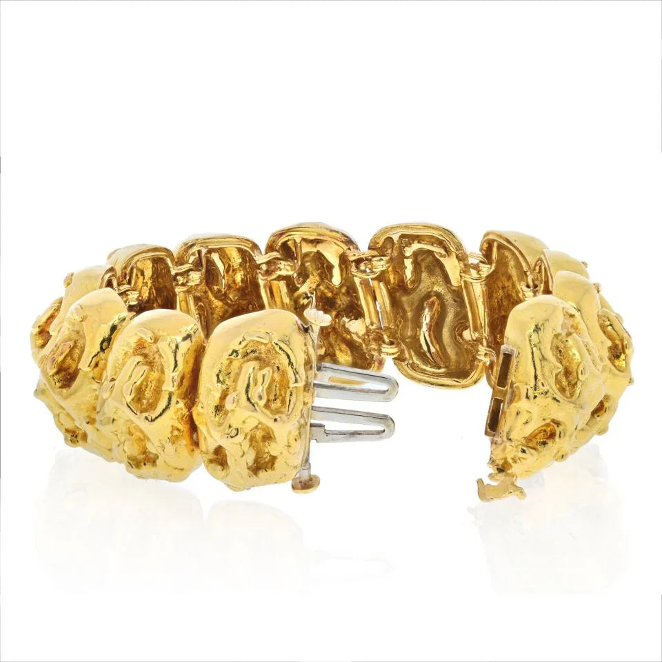 David Webb 18K Yellow Gold Nugget Finish Chunky Link Bracelet - The Back Vault