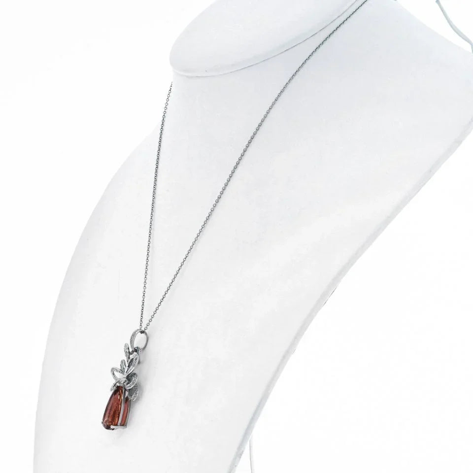 18K White Gold Diamond And Tourmaline Pendant Necklace - The Back Vault