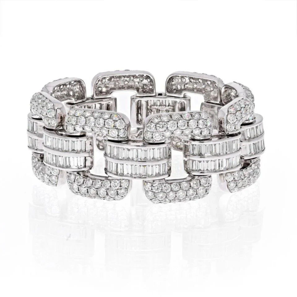 18K White Gold 30 Carat Round And Baguette Link Bracelet - The Back Vault
