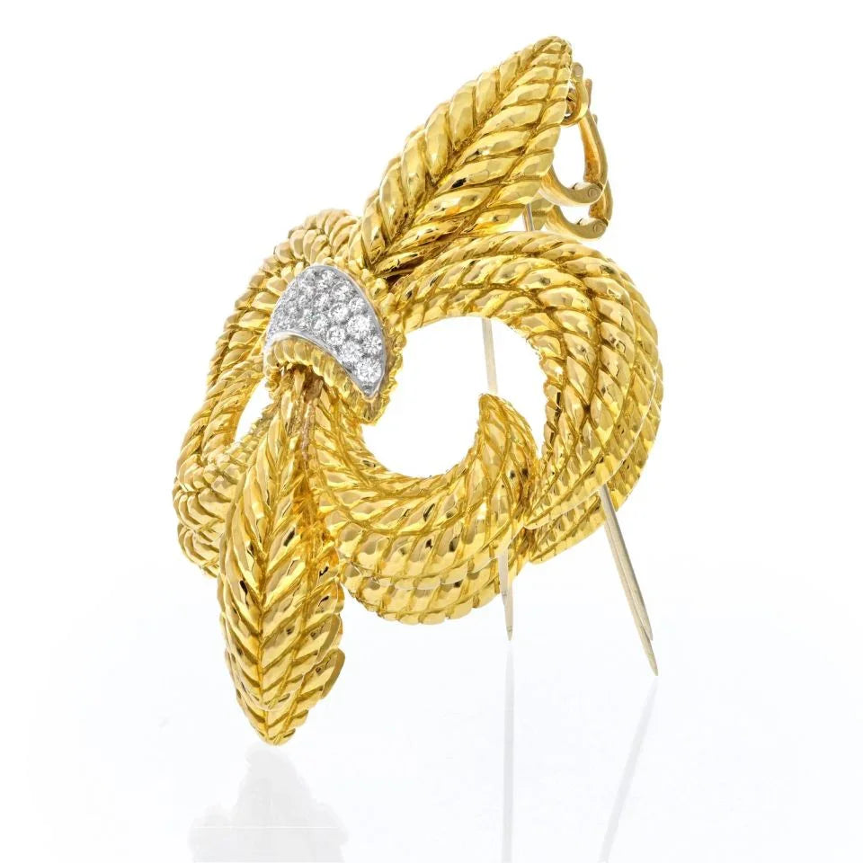 David Webb 18K Yellow Gold Fleur-De-Lis Diamond Brooch - The Back Vault