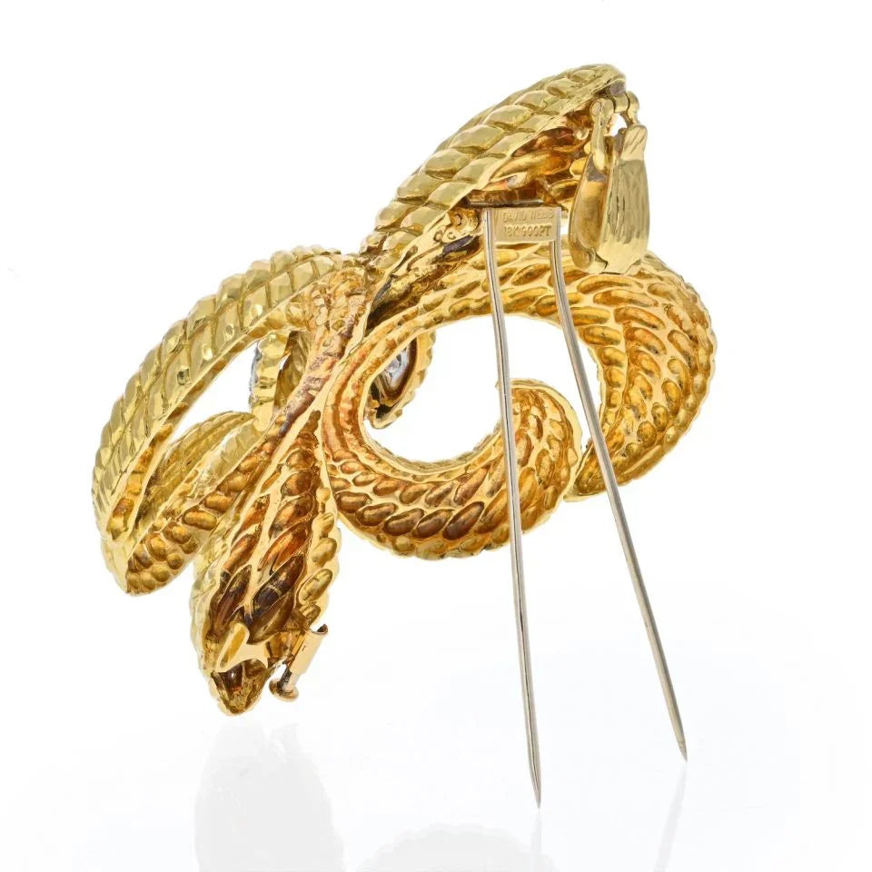 David Webb 18K Yellow Gold Fleur-De-Lis Diamond Brooch - The Back Vault