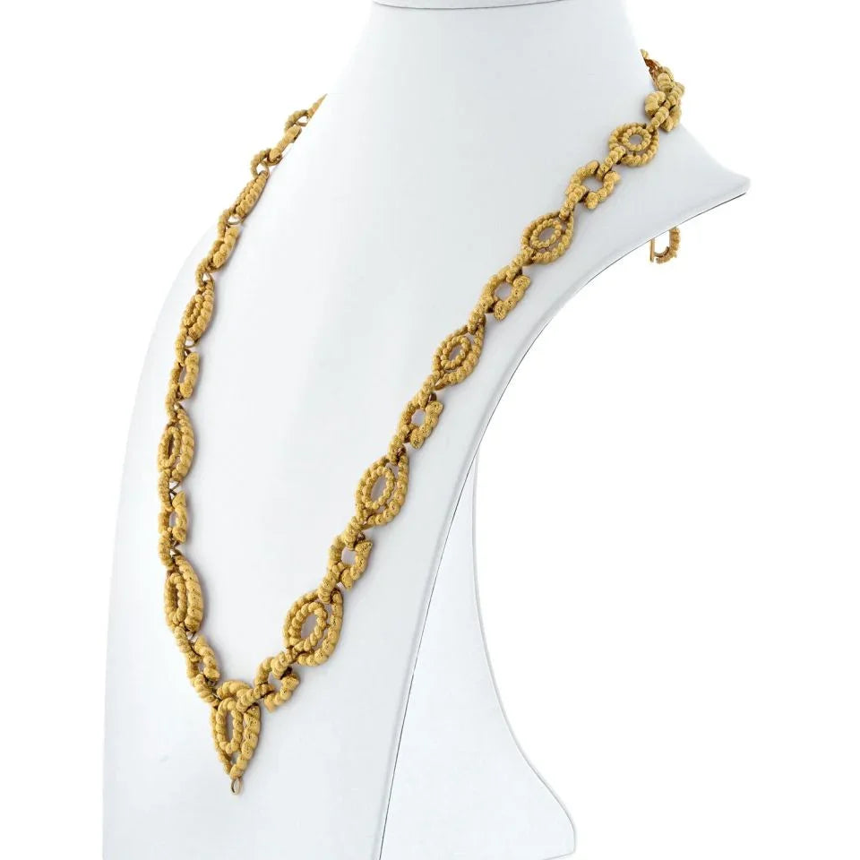 David Webb 18K Yellow Gold Twisted Open Link Long Necklace - The Back Vault
