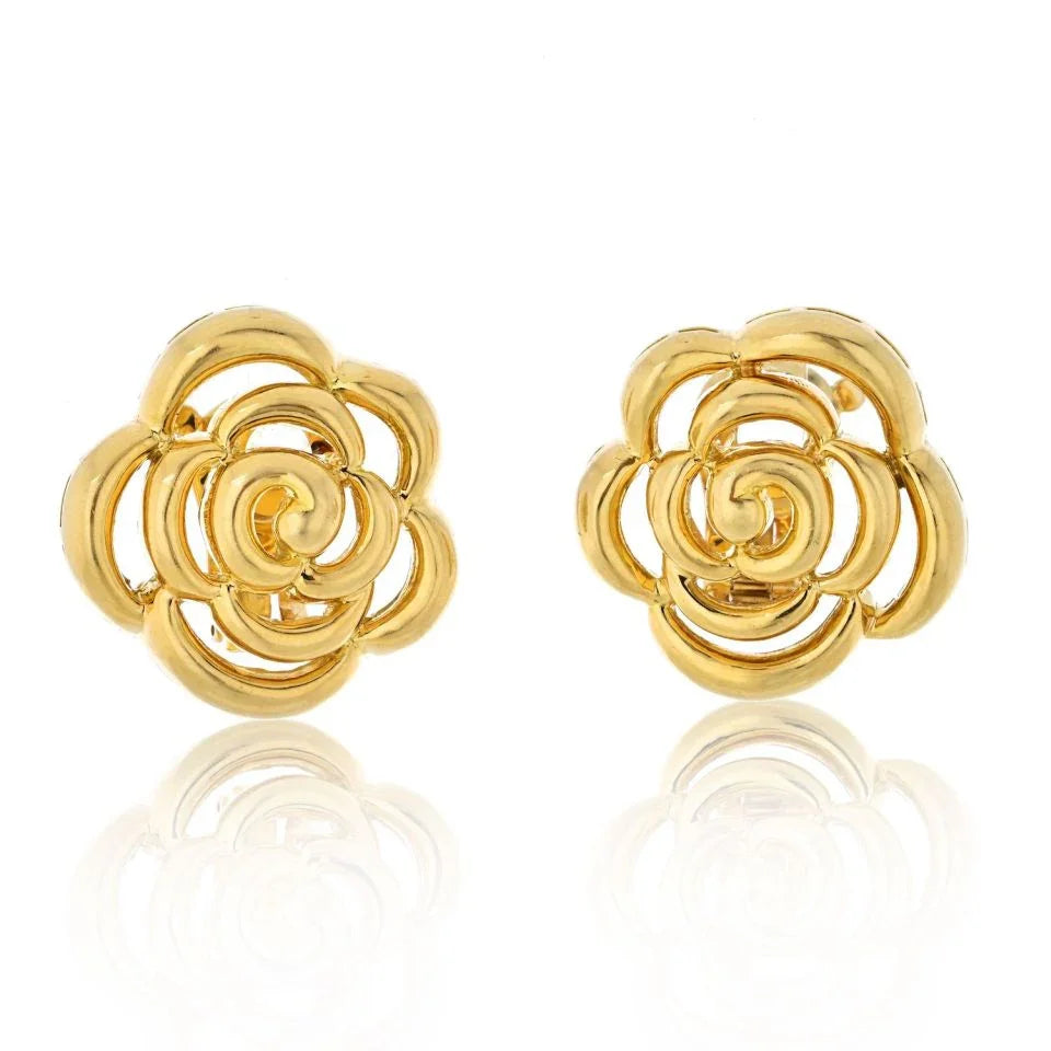 Van Cleef & Arpels 18K Yellow Gold 1998 Openwork Flower Blossom Earrings - The Back Vault