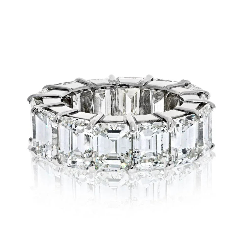 Platinum 18 Carats Emerald Cut Diamond Eternity Band - The Back Vault