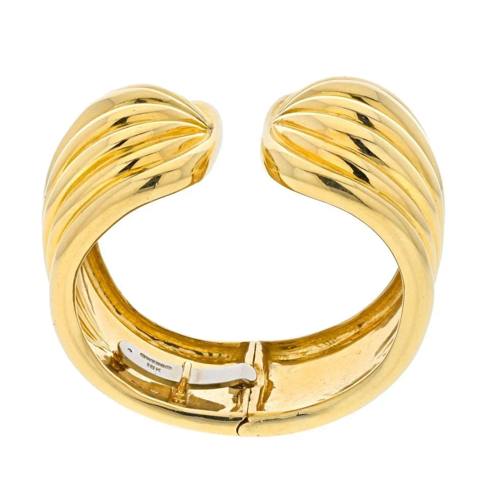 David Webb Platinum & 18K Yellow Gold Fluted High Polished Hinged Cuff Bracelet - The Back Vault