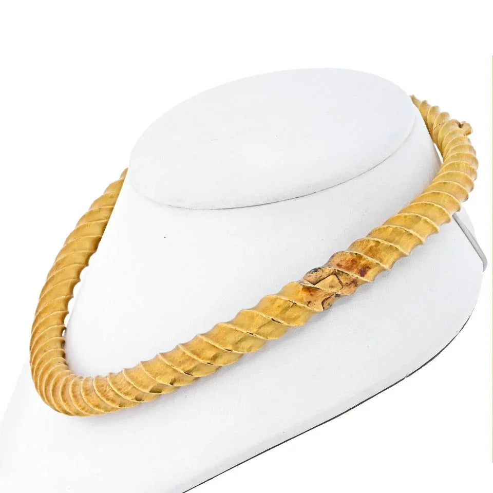 18K Yellow Gold Cable Style Collar Choker Vintage Necklace - The Back Vault
