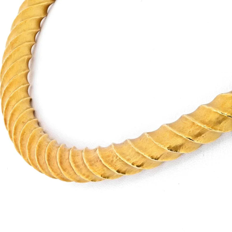 18K Yellow Gold Cable Style Collar Choker Vintage Necklace - The Back Vault