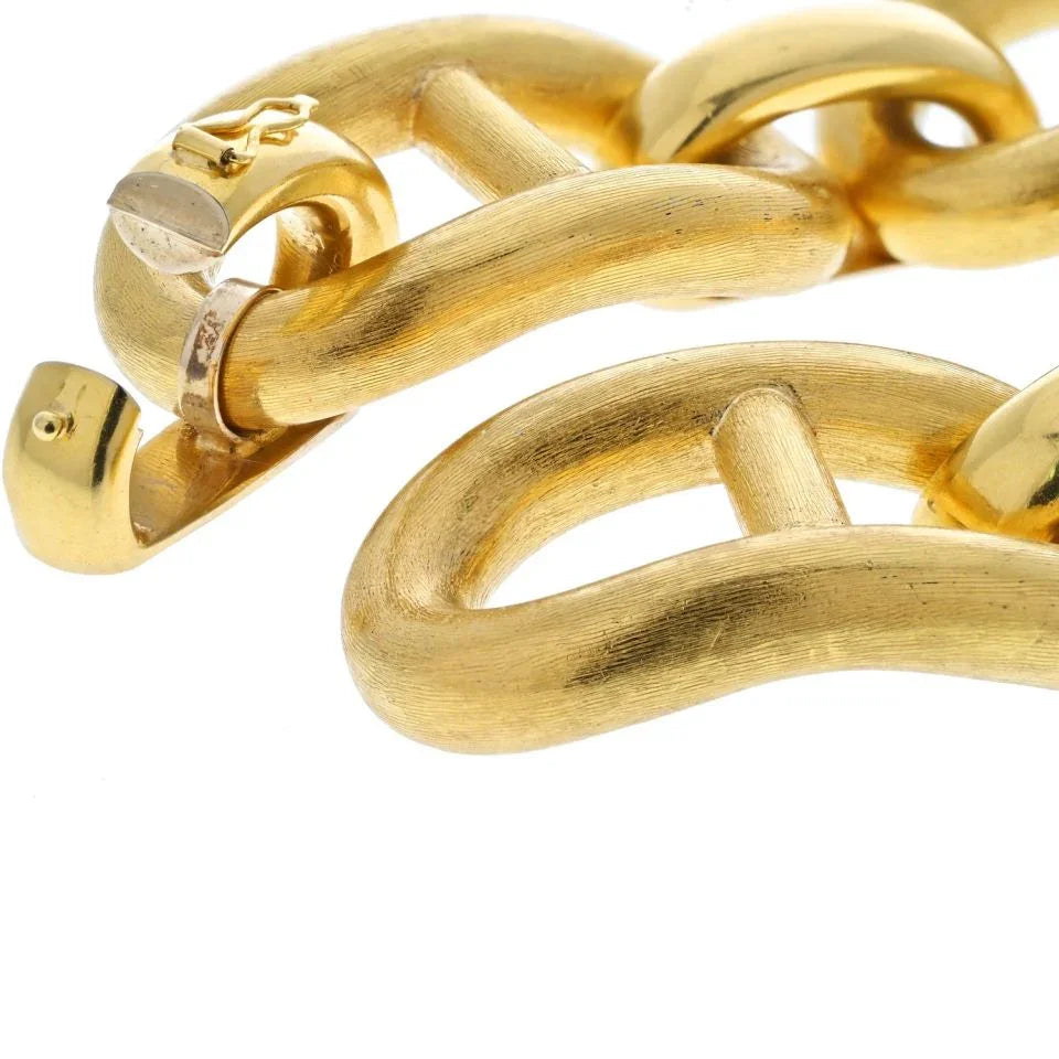 18K Yellow Gold Oversized Mariner Puffed Satin Finish Link Bracelet - The Back Vault
