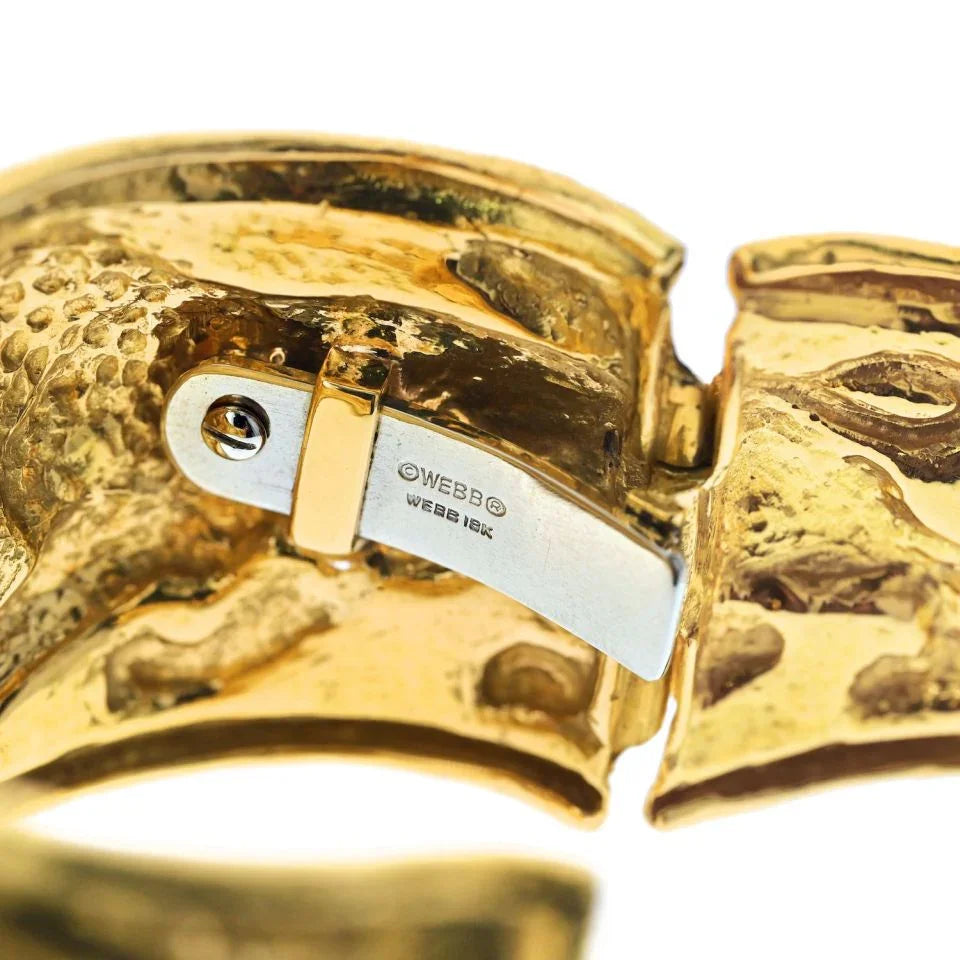 David Webb Platinum & 18K Yellow Gold Double Lion Cuff Bracelet - The Back Vault