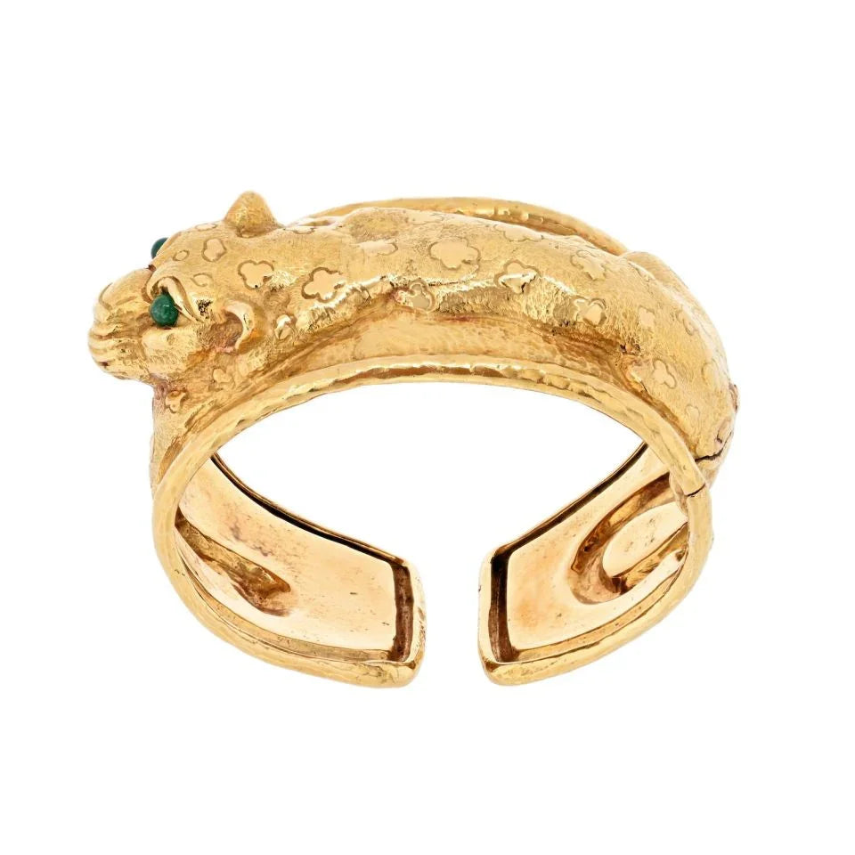 David Webb 18K Yellow Gold Repousee Leopard With Green Emerald Eyes Bracelet - The Back Vault