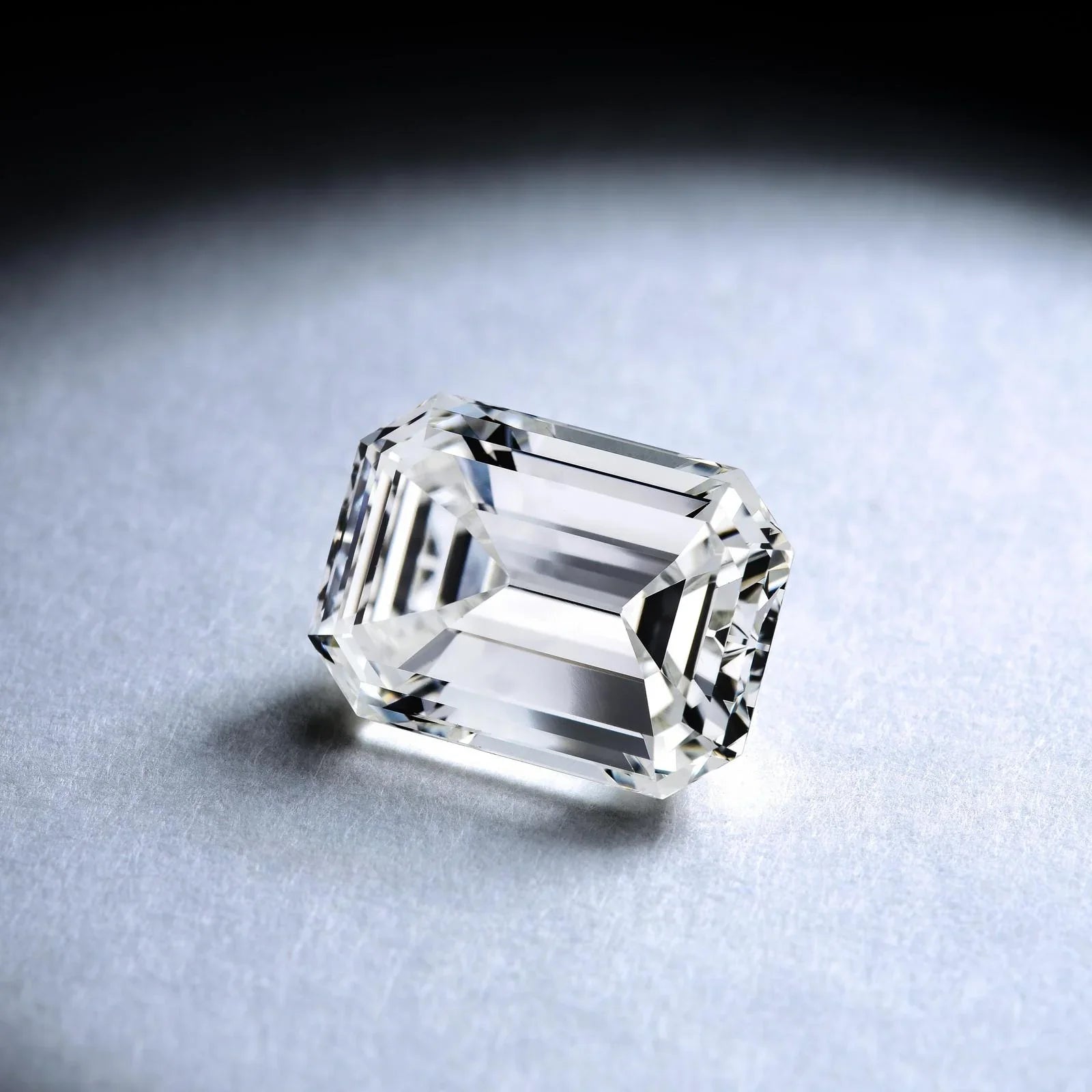The Dummies' Guide To Emerald Cut Diamonds - The Back Vault