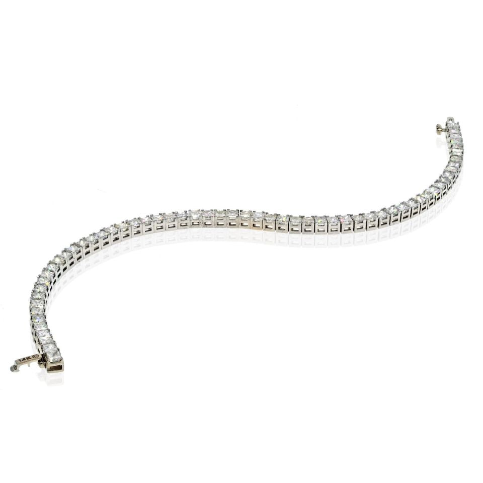 Serve Up Some Sparkle: The Tennis Bracelet's Grand Slam History