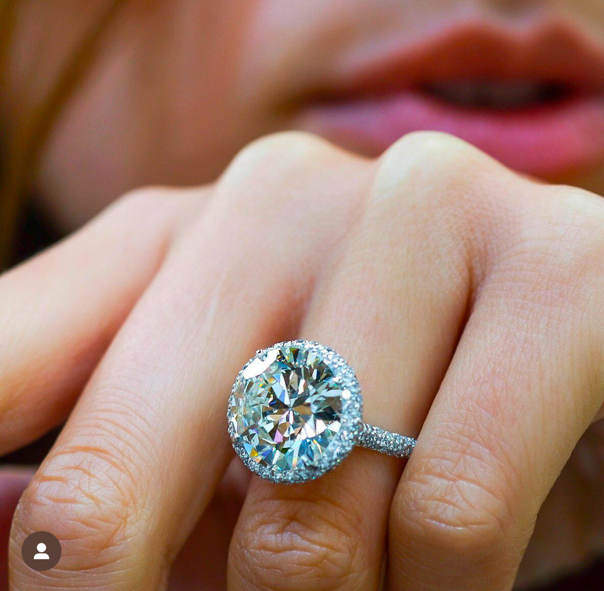 9 Carat Round Cut Diamond L/SI2 GIA Engagement Ring