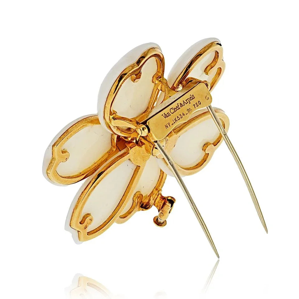 Van Cleef & Arpels 18K Yellow Gold Rose De Noel 2 Inches Coral