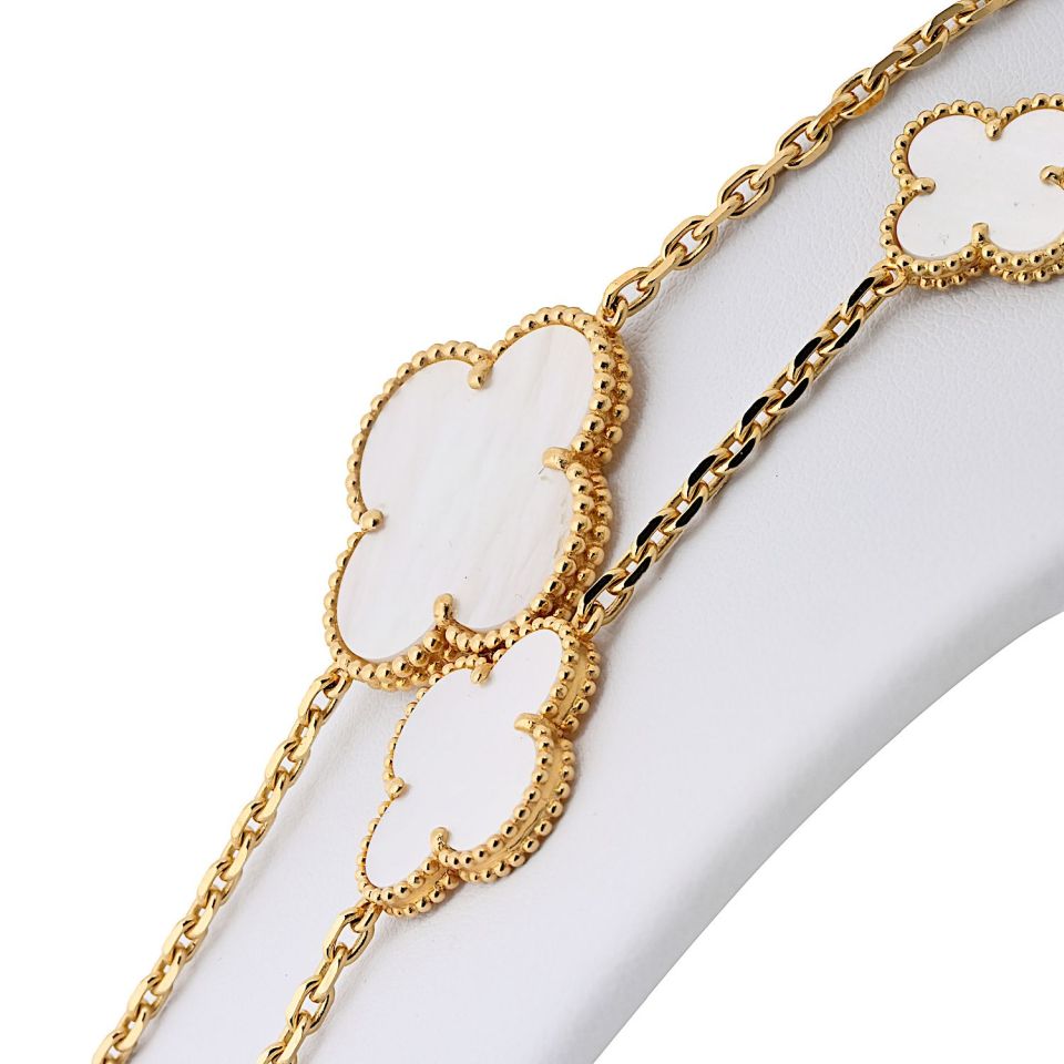 Van Cleef & Arpels 18K Yellow Gold 16 Motif Magic Alhambra