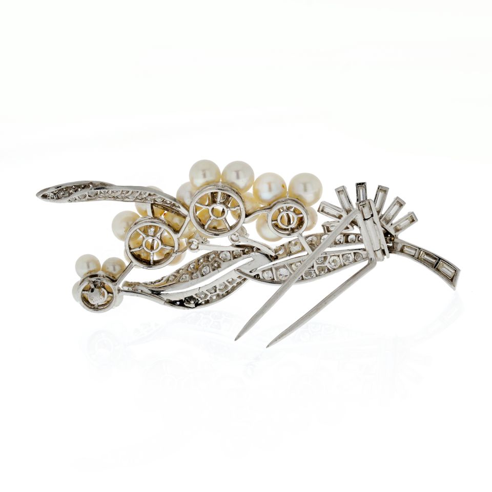 1950's Platinum 7 Carat Diamond And Pearl Gatsby Style Brooch