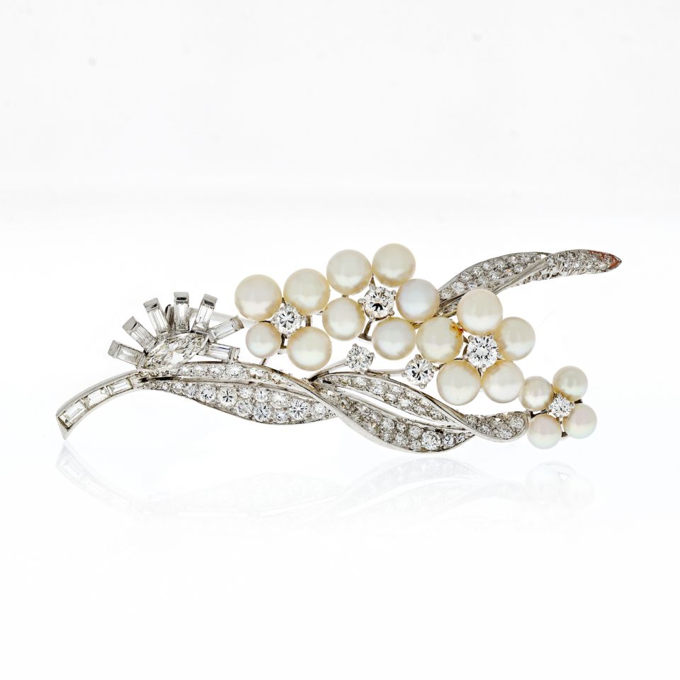 1950's Platinum 7 Carat Diamond And Pearl Gatsby Style Brooch