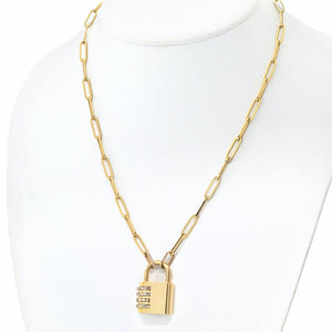 18K Yellow Gold 2.08cttw Diamond Padlock Pendant Necklace