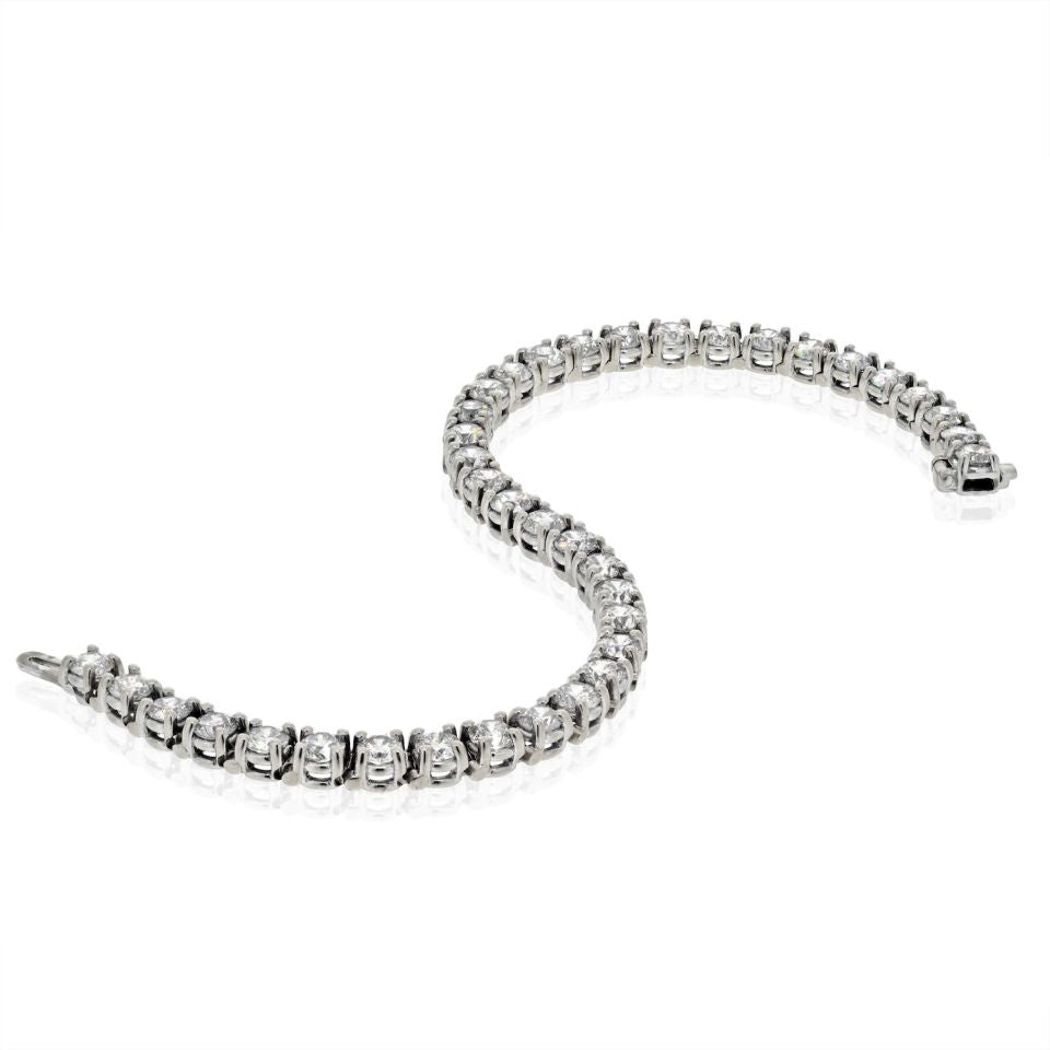 14K White Gold Straightlined w/ 38 stones approx 0.23ct Tennis Bracelet - The Back Vault