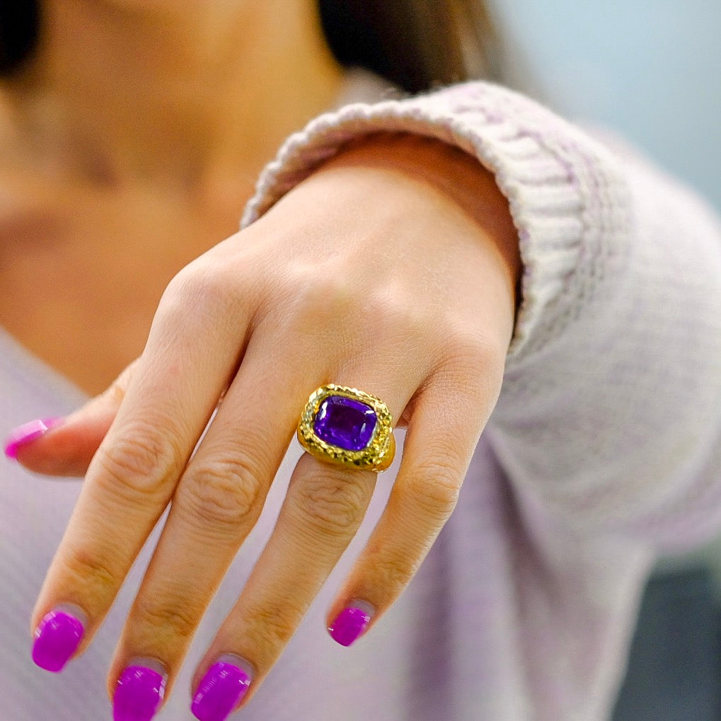 David Webb Platinum & 18K Yellow Gold Bezel Set Purple Amethyst Ring - The Back Vault