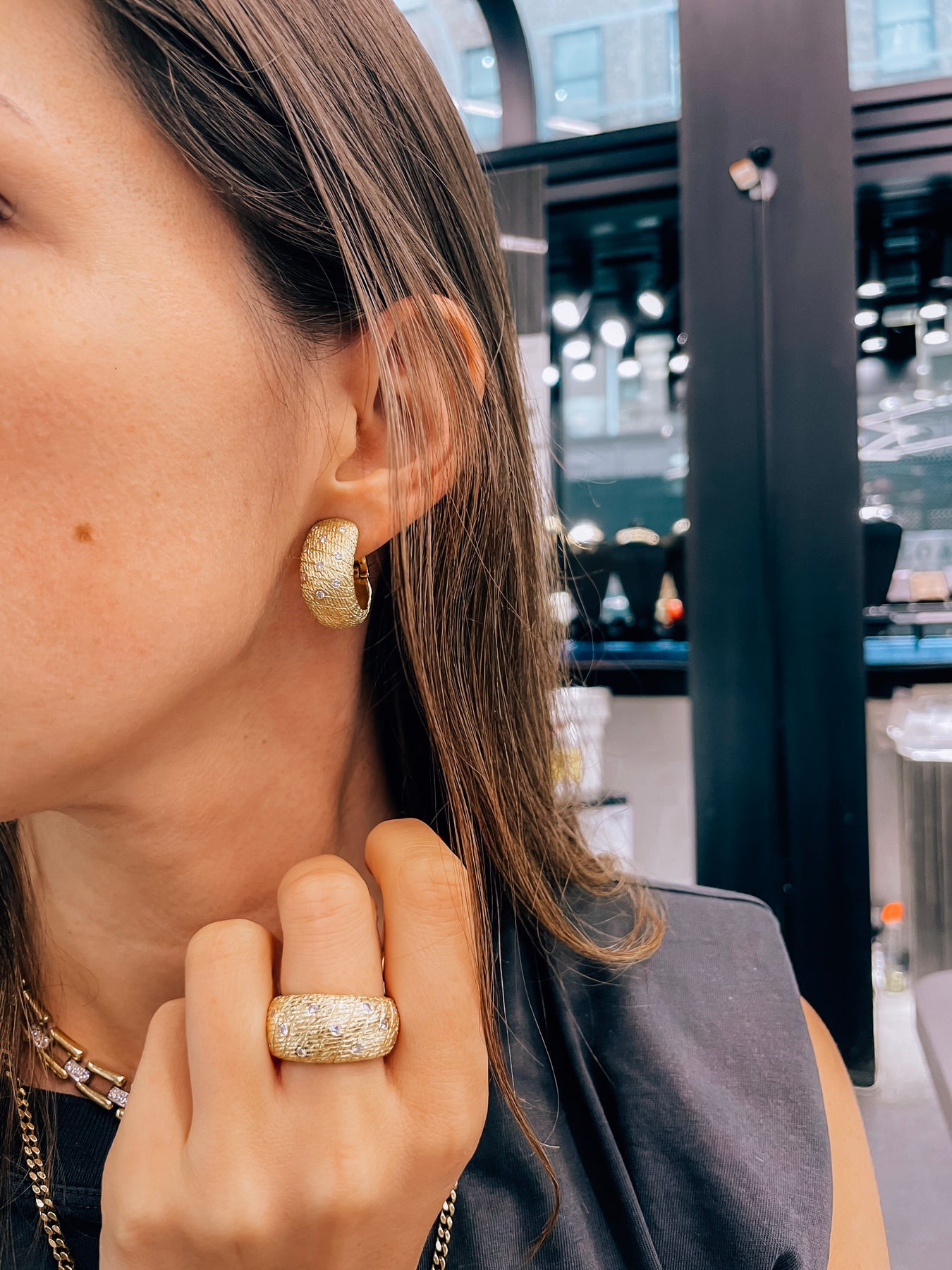Idylle Blossom LV Single Ear Stud Earring Earrings 18K Rose Gold with  Diamond