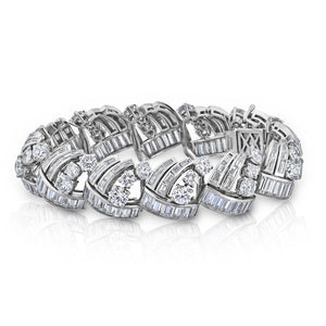 Circa 1950's Platinum 37 carats Diamond Bracelet