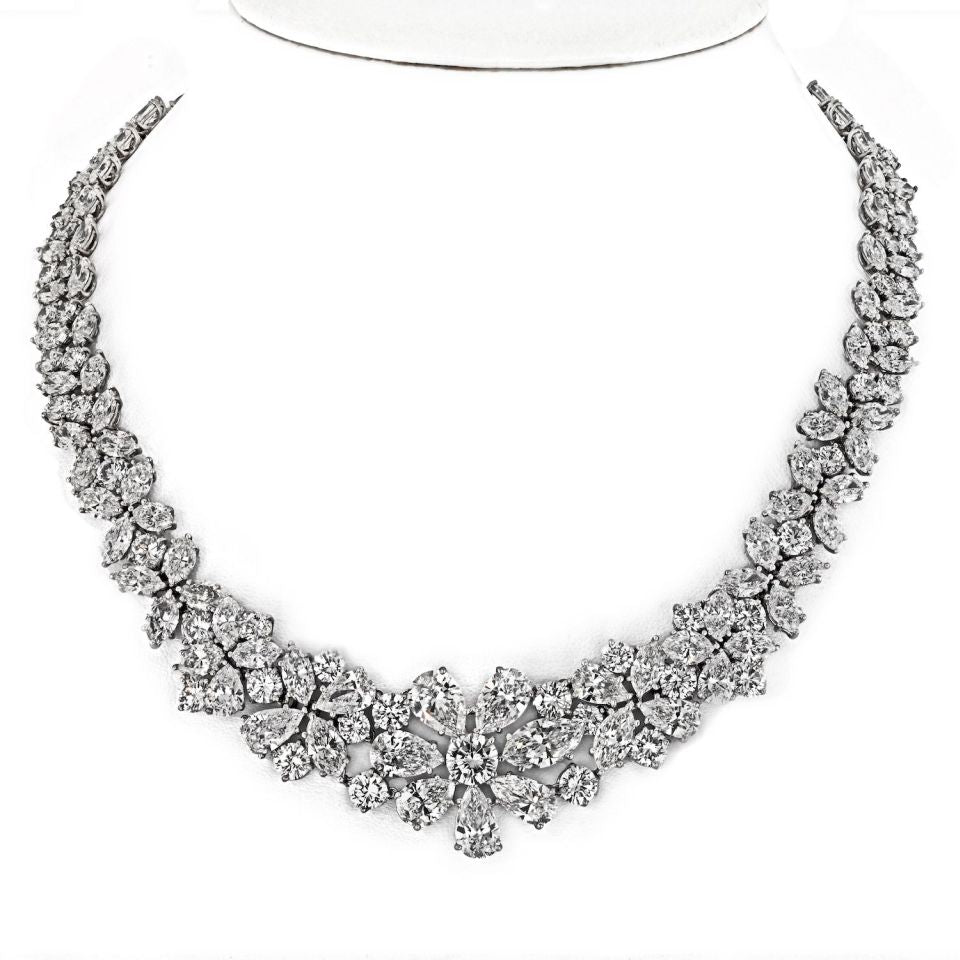 Diamond collar fashion necklace