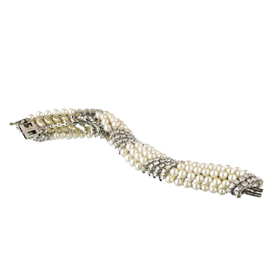 David Webb Platinum & 18K White Gold White Pearl & Diamond Bracelet - The Back Vault