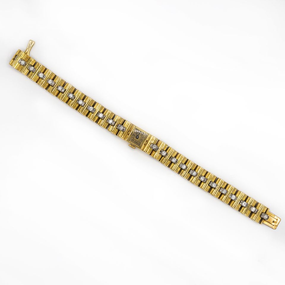 Van Cleef & Arpels 1940's 18K Yellow Gold Vintage Retro Diamond Wrist Watch - The Back Vault